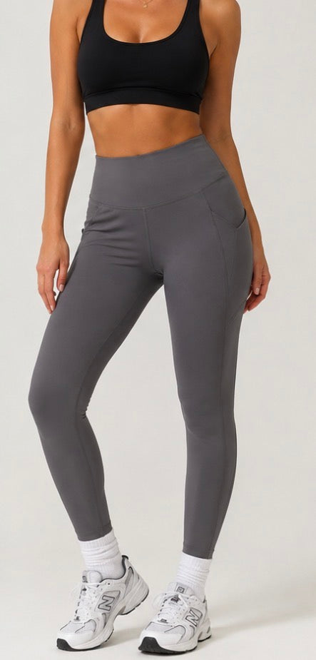 Mondetta Women’s High-Rise Pocket Performance Leggings – Charcoal Gray