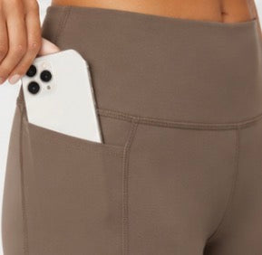 Mondetta Women’s High-Waisted Leggings with Pockets