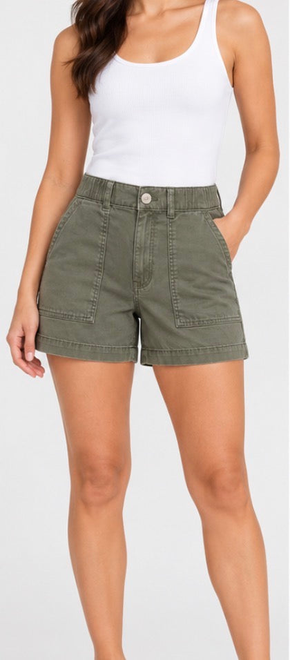 Gap Women's High-Rise Twill Utility Shorts